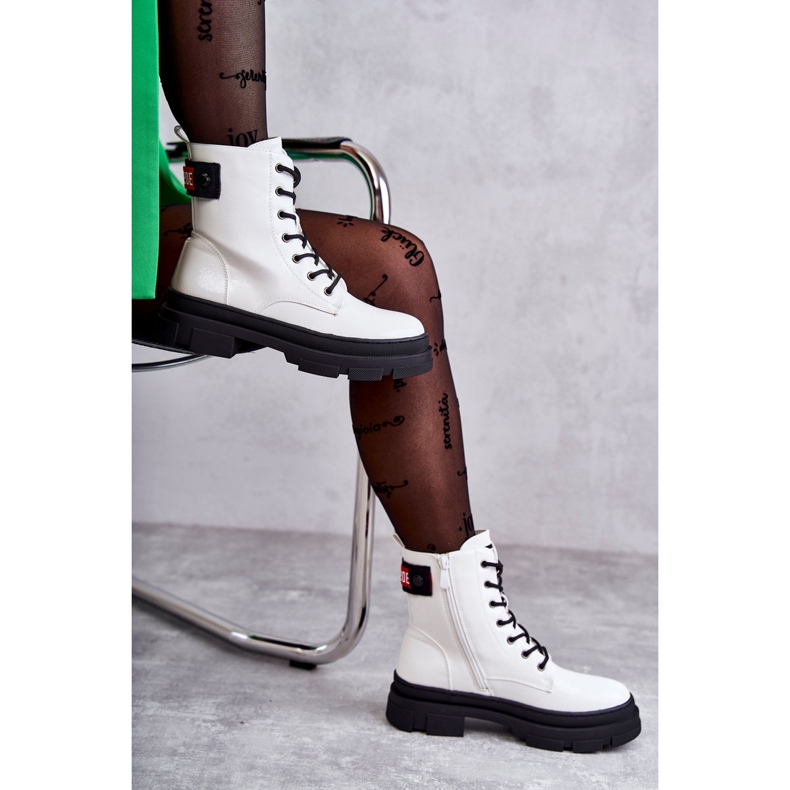 S.Barski Bottes laquées pour femmes Travailleurs à lacets Blanc Conny blanche 1 S.Barski Bottes laquées pour femmes Travailleurs à lacets Blanc Conny blanche 1