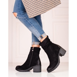 Bottes Vinceza noires pour femmes sur le poteau le noir 2