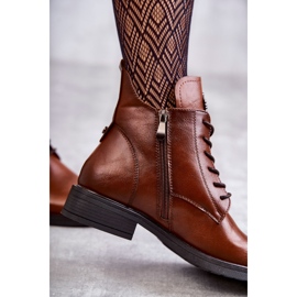 Vinceza Bottines à lacets sur talon plat caramel Grete brun 1
