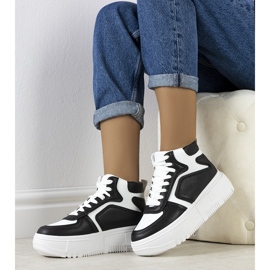 Baskets montantes Zetta noires et blanches 1