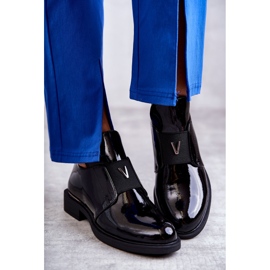 Vinceza Boots laquées à découpes sur talon plat Noir Eunice 2