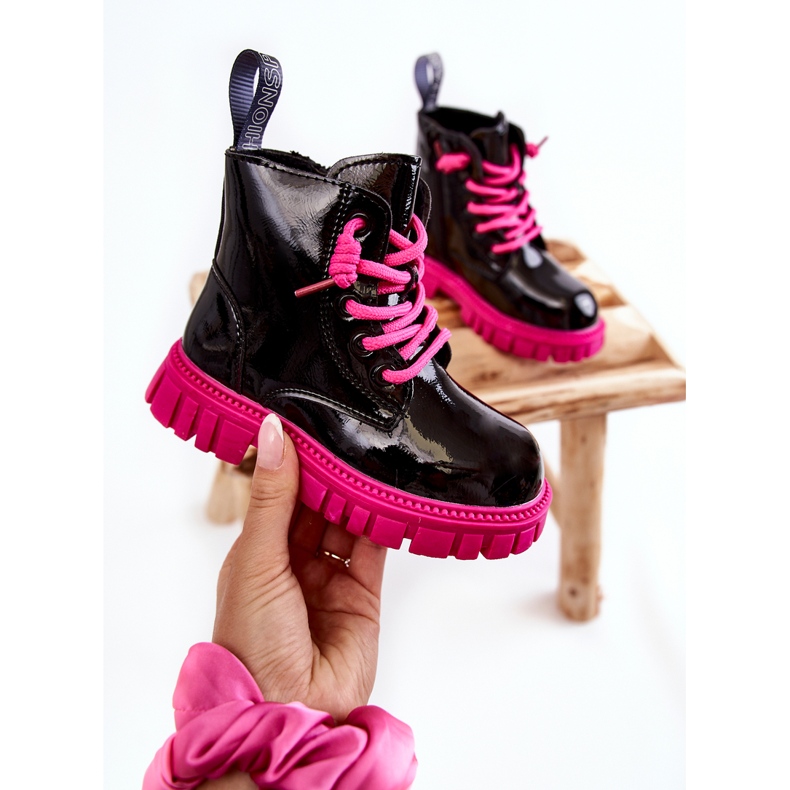 PA1 Bottes chaudes Heidi noires et roses laquées 2