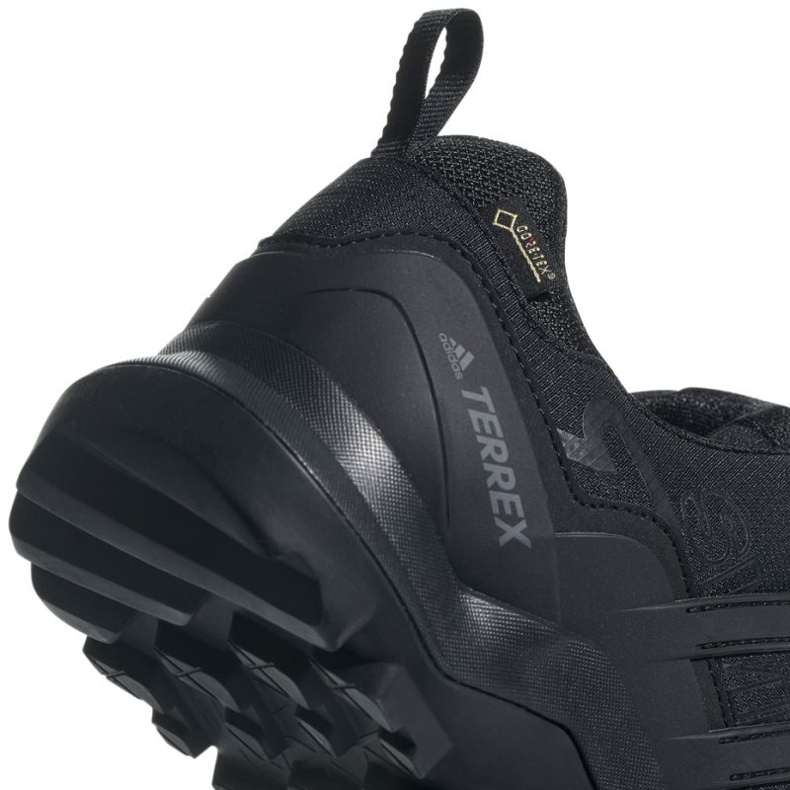 Chaussures Adidas Terrex Swift R2 GTX CM7492 le noir 1