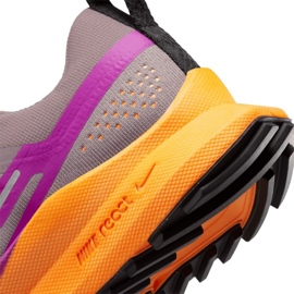 Nike React Pegasus Trail 4 W DJ6159-500 violet multicolore 7