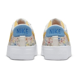 Nike Blazer Low Platform Femme DV3210-100 blanche multicolore 2