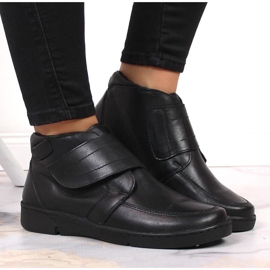 Bottes pour femmes en cuir avec fermeture velcro Łukbut 676 le noir 4
