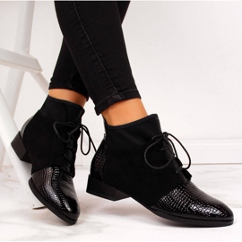 Bottes pour femmes isolées peau de serpent noir Filippo le noir 1 Bottes pour femmes isolées peau de serpent noir Filippo le noir 1