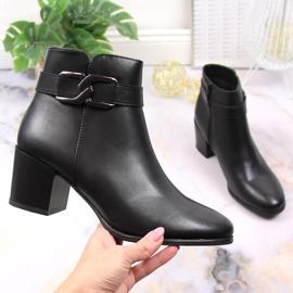 Bottines Jodhpur noires isolées par Sergio Leone 1