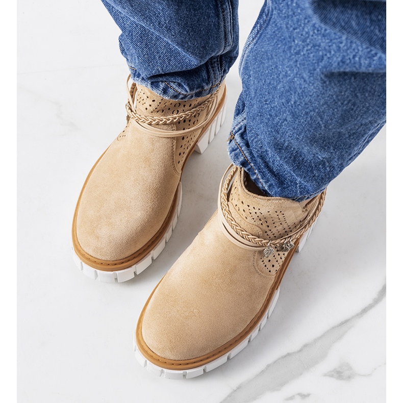 BM Bottines Langridge beiges 1