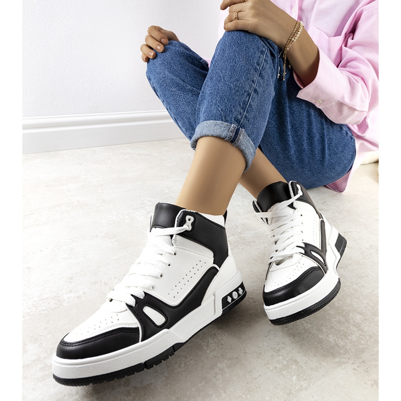 PA1 Baskets noires de Megatheo blanche le noir 1 PA1 Baskets noires de Megatheo blanche le noir 1