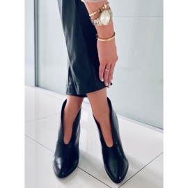 PA1 Escarpins Doris Black à découpes le noir 1 PA1 Escarpins Doris Black à découpes le noir 1