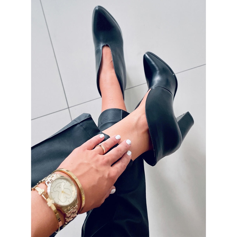 PA1 Escarpins Doris Black à découpes le noir 2 PA1 Escarpins Doris Black à découpes le noir 2