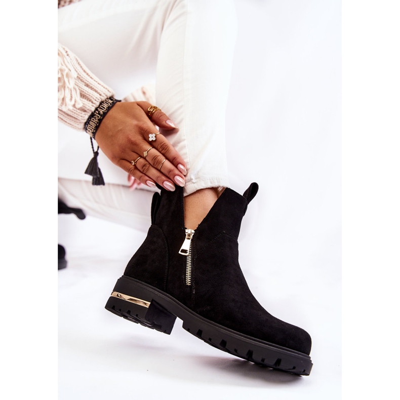 PG1 Bottines Klarissa en daim noires avec découpes le noir 1