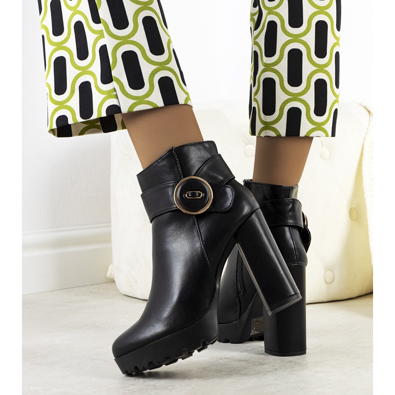 BM Bottines noires à talons Aminat le noir 1