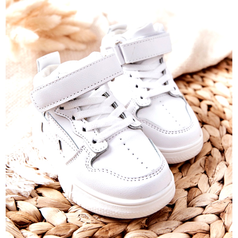 Chaussures de sport hautes pour enfants blanches 1 Chaussures de sport hautes pour enfants blanches 1