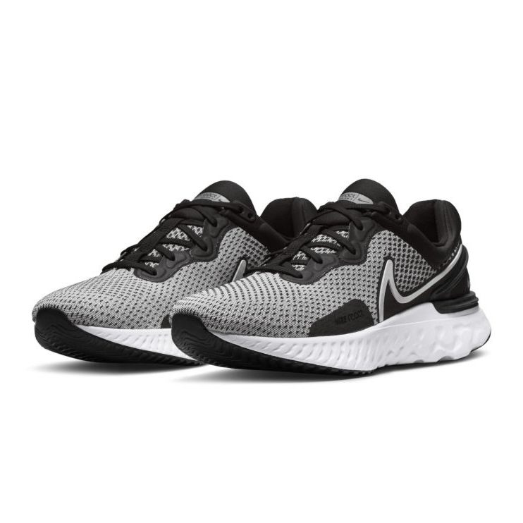 Chaussures Nike React Miler 3 DD0490-101 gris 1