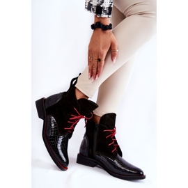 PA2 Bottines Crocodile Cuir Noir et Rouge Motif Cheyenne 2