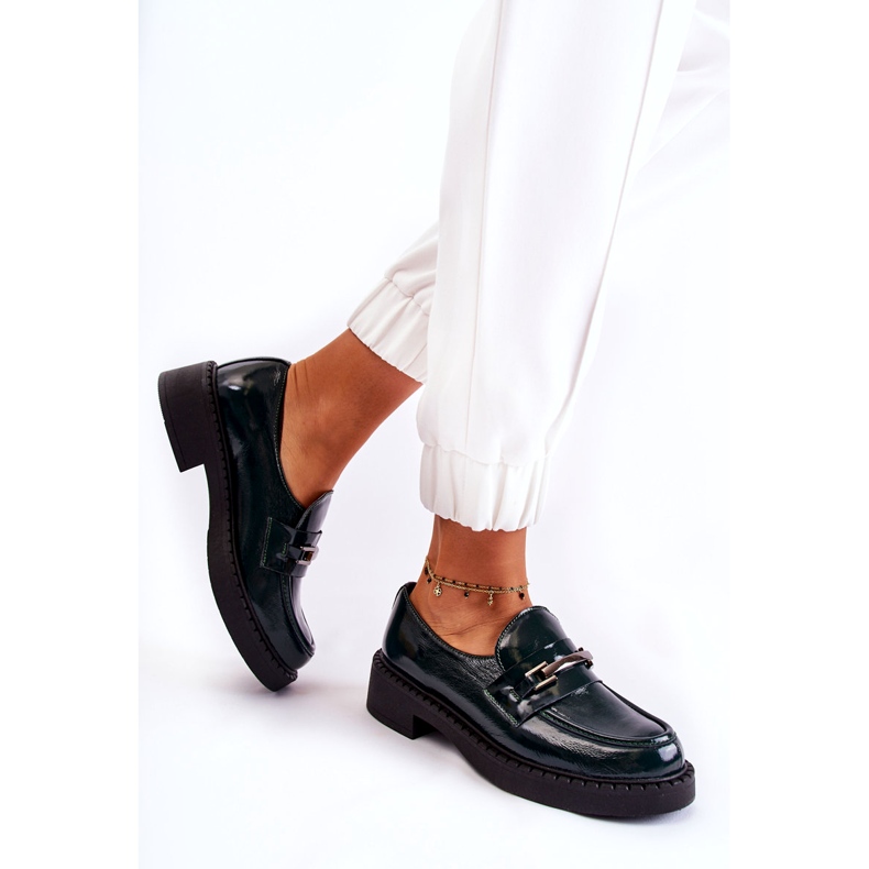 Lemar Des chaussures en cuir pour femmes verni avec une décoration en argent vert 2