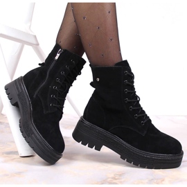 Bottes isolées pour femmes en cuir suédé noir Filippo 1