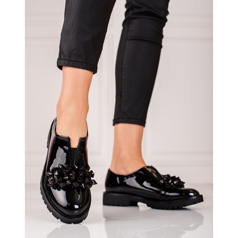 Chaussures laquées pour femmes sur la plateforme Shelovet noir 1