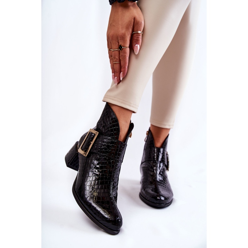 PA2 Bottines Cuir Crocodile Zip Noir Briana 1
