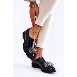 Elégantes chaussures laquées à décor Cindy vert foncé 4