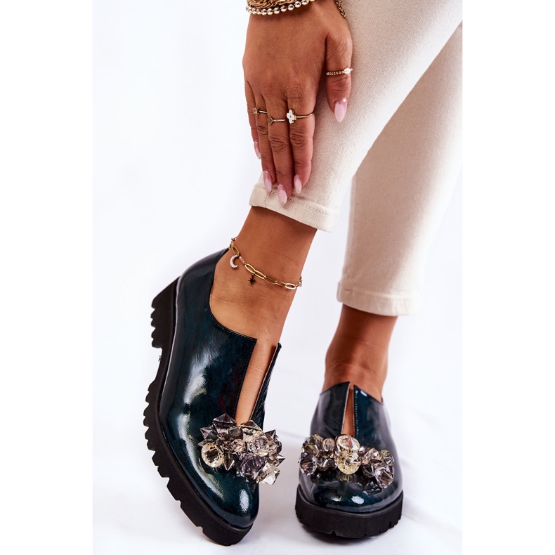 Elégantes chaussures laquées à décor Cindy vert foncé 2