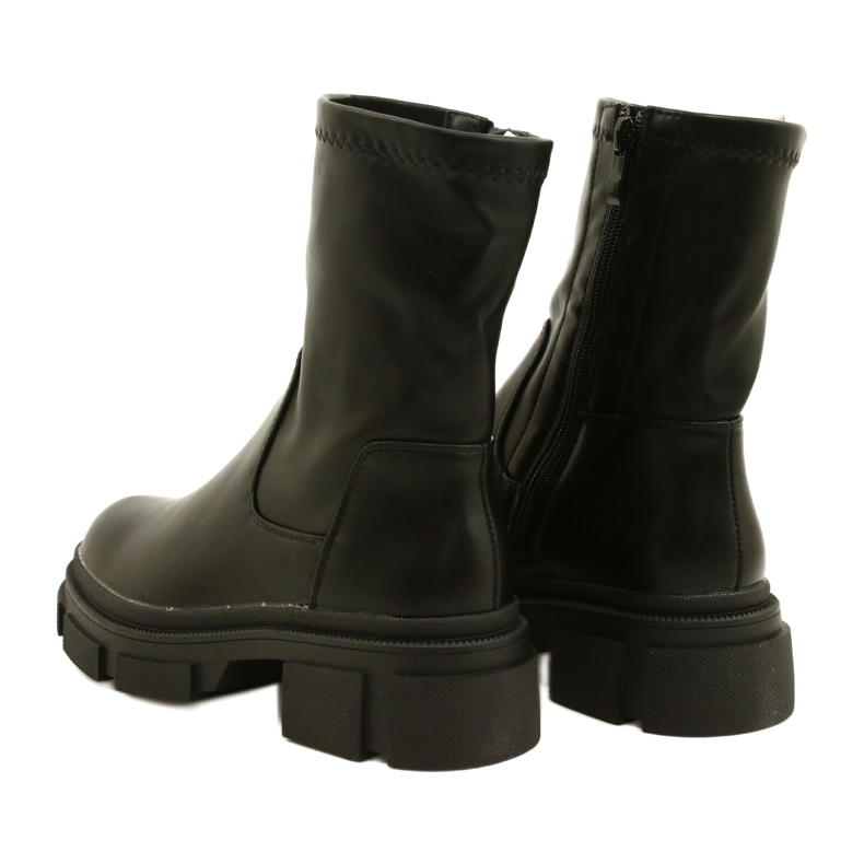 Bottes en cuir pour femmes sur l'épaisseur M. Daszyński MR2127-20 noir 3