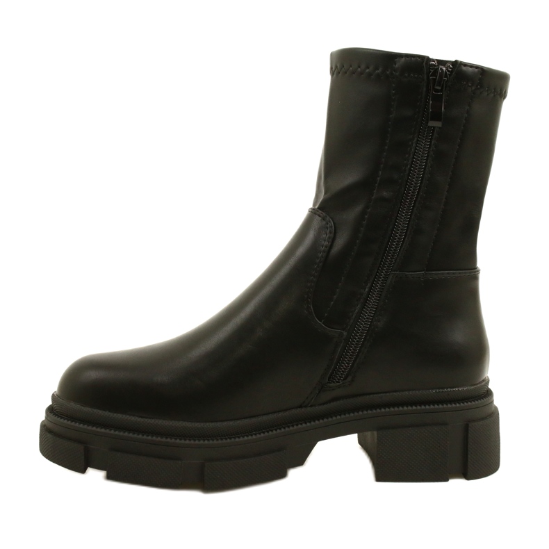 Bottes en cuir pour femmes sur l'épaisseur M. Daszyński MR2127-20 noir 1