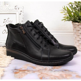 Bottes pour femmes en cuir sur un coin noir Helios 567 le noir 5