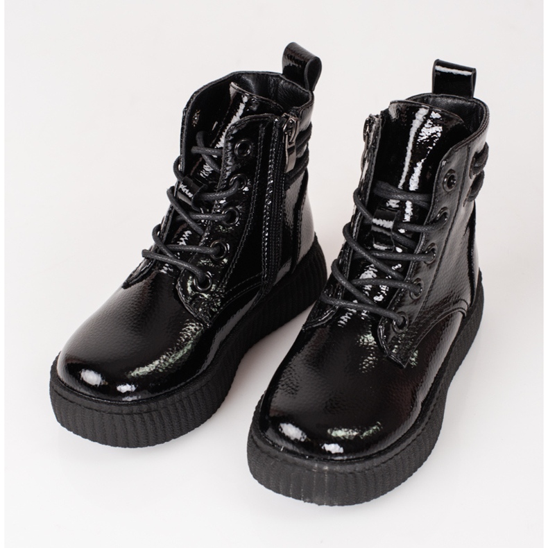 Bottes noires pour filles sur la plateforme Shelovet le noir 1 Bottes noires pour filles sur la plateforme Shelovet le noir 1