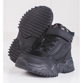 Bottes garçons isolées noires le noir 2