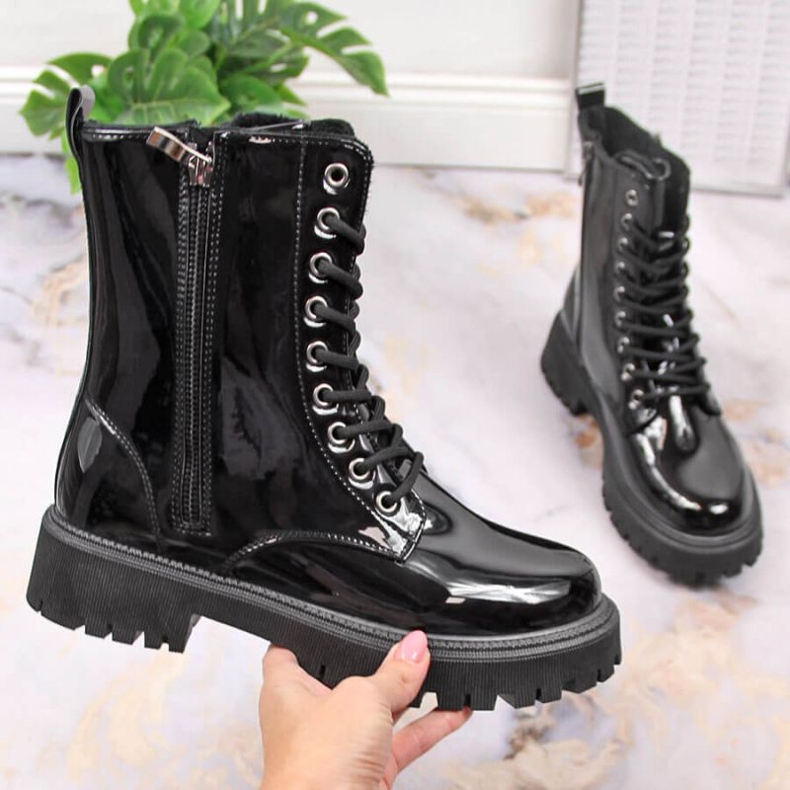 Bottes vernies isolantes NEWS W EVE363 noir 1