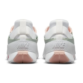 Nike Go FlyEase CW5883-102 Chaussures de sport blanche 1