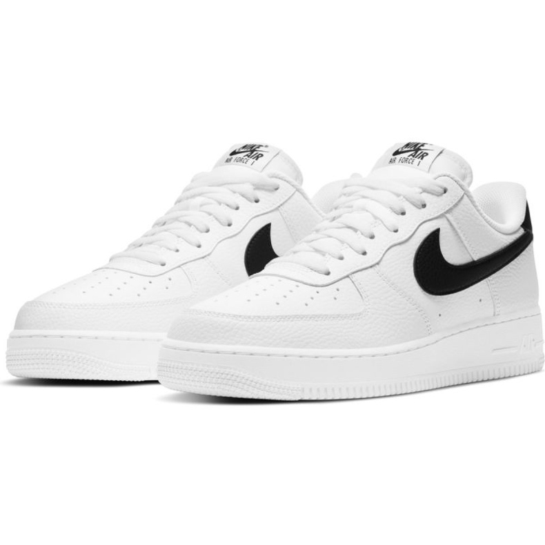 Chaussures Nike Air Force 1 '07 CT2302-100 blanche 1