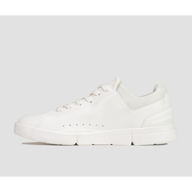 On Running Sur l'exécution de la Roger Center Court M 4899456 blanc 1