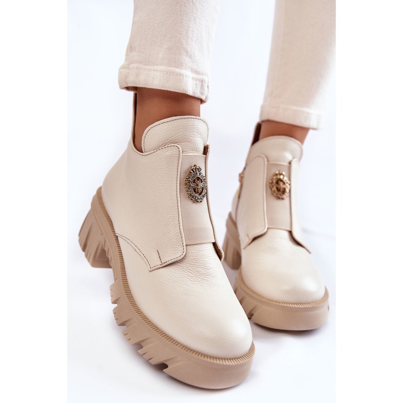 PL5 Bottes en cuir pour femmes avec décoration Maley beige clair 2 PL5 Bottes en cuir pour femmes avec décoration Maley beige clair 2