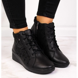 Bottines en cuir à talon compensé Helios W H537 le noir 3