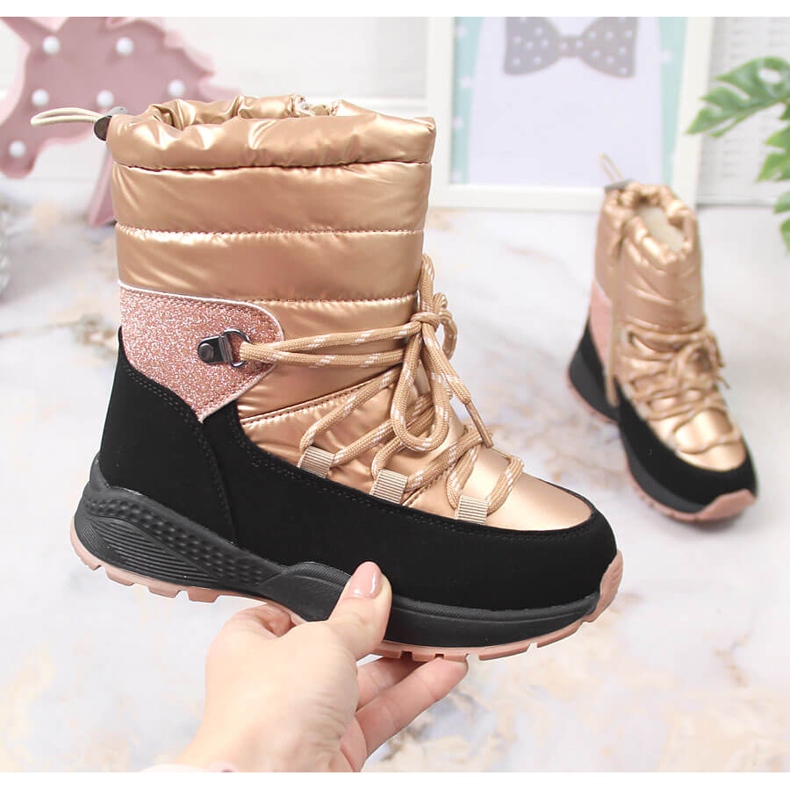 News Bottes de neige fille, isolées en laine de mouton, dorées le noir d'or 1