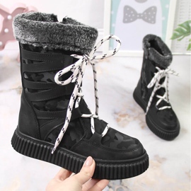 Chaussures fille Potocki noires avec fourrure 1