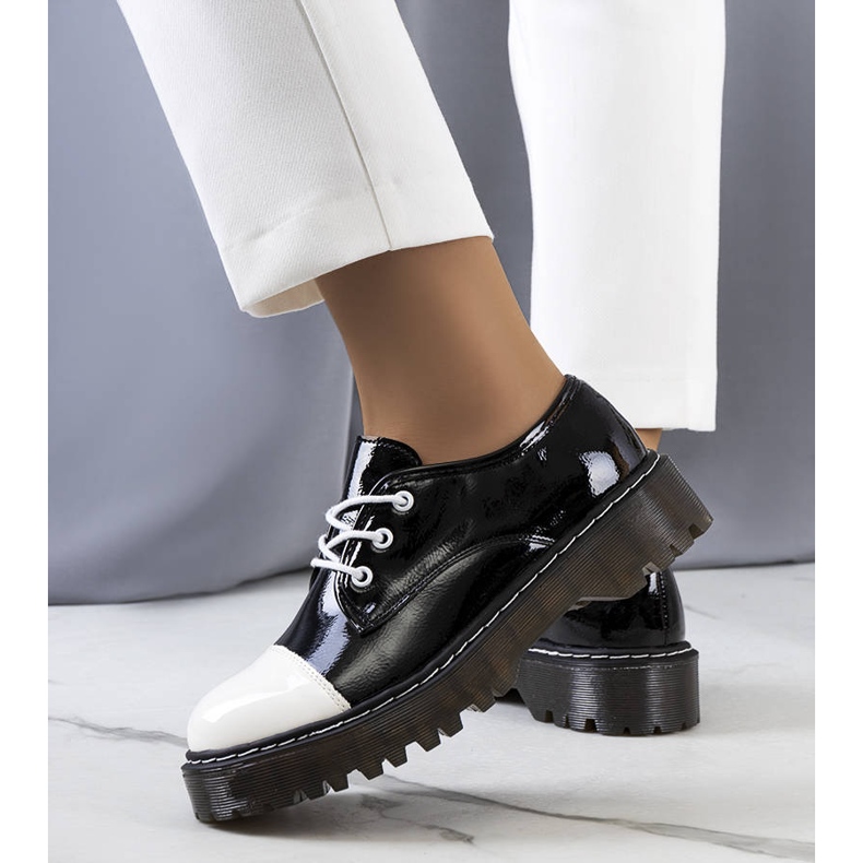 PA1 Chaussures Cardin laquées noires blanche le noir 2 PA1 Chaussures Cardin laquées noires blanche le noir 2