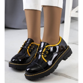 PA1 Chaussures Kuzem laquées noir et jaune le noir 1