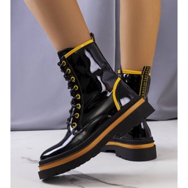 PA1 Bottines Edaline laquées noires le noir jaune 2