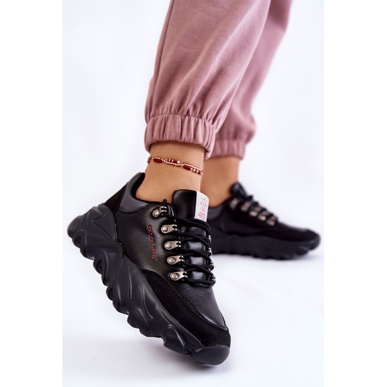 Baskets Femme Sur La Plateforme Cross Jeans KK2R4073C Noir le noir 2 Baskets Femme Sur La Plateforme Cross Jeans KK2R4073C Noir le noir 2