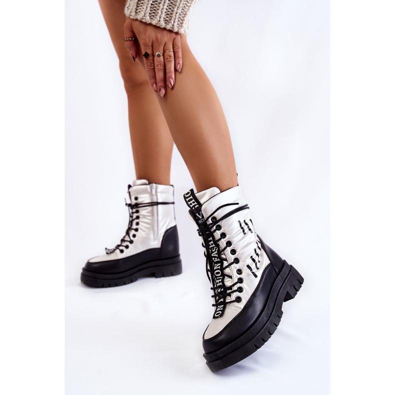 Vinceza Bottes de neige à lacets pour femmes Noir et blanc Sharmen blanche le noir 2 Vinceza Bottes de neige à lacets pour femmes Noir et blanc Sharmen blanche le noir 2