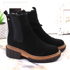 Bottines en cuir, daim pour femmes isolées noir Filippo le noir 2
