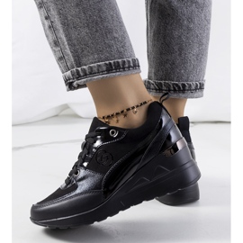 PA1 Baskets noires de Didiana 2