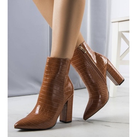 BM Bottines marron sur le poteau Lira brun 1