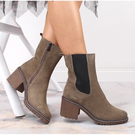 Bottes en cuir suédé pour femmes sur un poteau, beige chaud Filippo 1