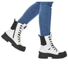Bottes isolées en cuir imperméable Rieker Revolution W RKR571 blanc 1